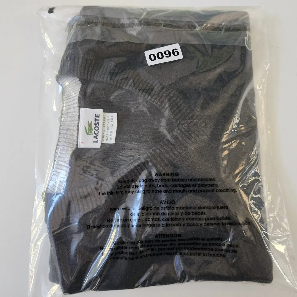 Lacoste Mens V-Neck Sweater Charcoal Gray Cotton Size 6 XL F5178 Crocodile Logo - Picture 8 of 8